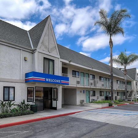 Motel 6 Anaheim Stadium - Orange Luaran gambar