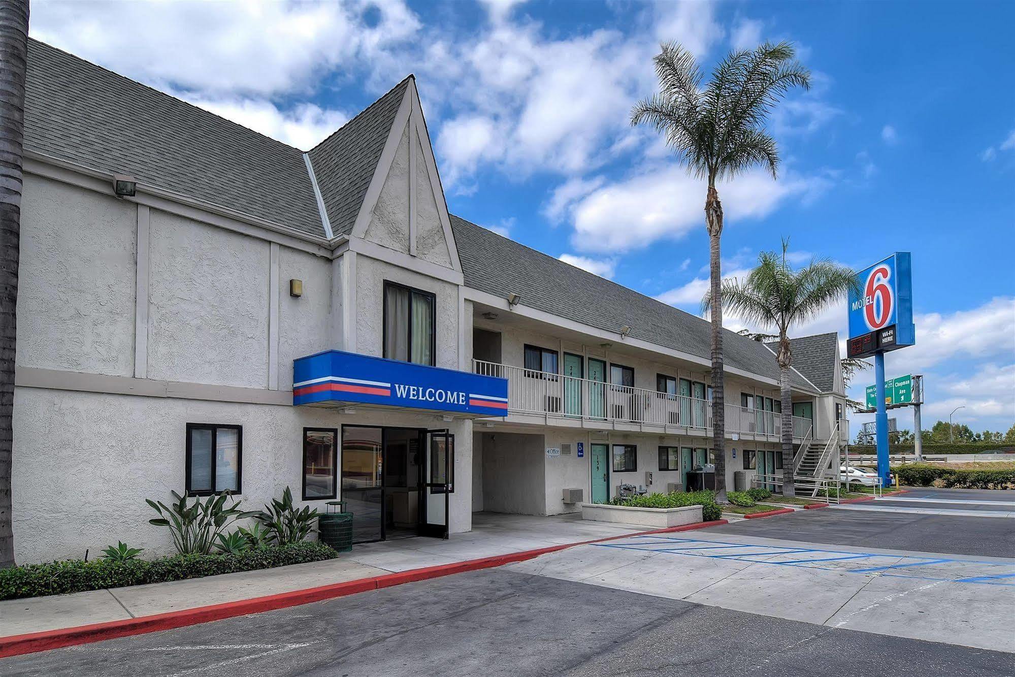 Motel 6 Anaheim Stadium - Orange Luaran gambar